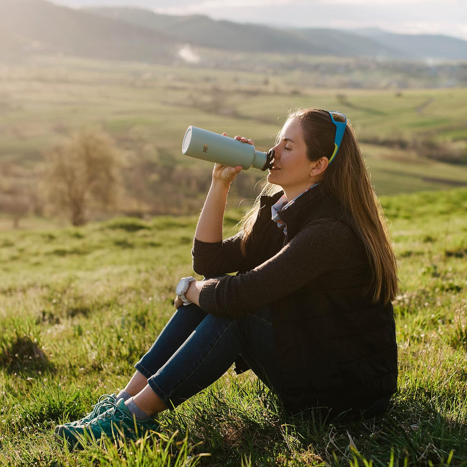Esbit PICTOR Sportflasche Grün bei Pause bei Wanderung