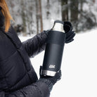 Esbit SCULPTOR Isolierflasche Schwarz mit Manschette bei Pause