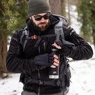 Esbit SCULPTOR Thermo Trinkflasche Schwarz bei Pause im Winter