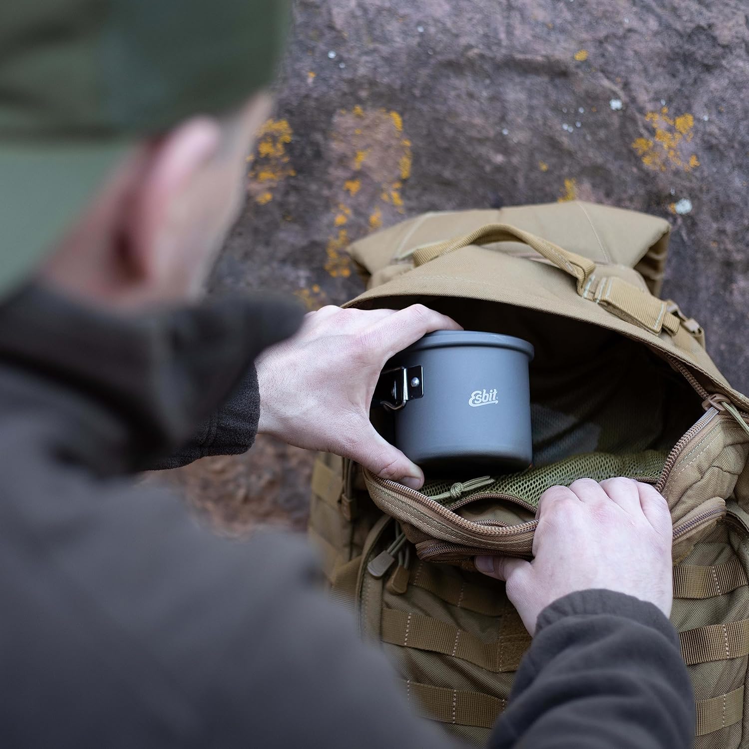 Esbit Camping Topf aus Aluminium 625 ml im Rucksack