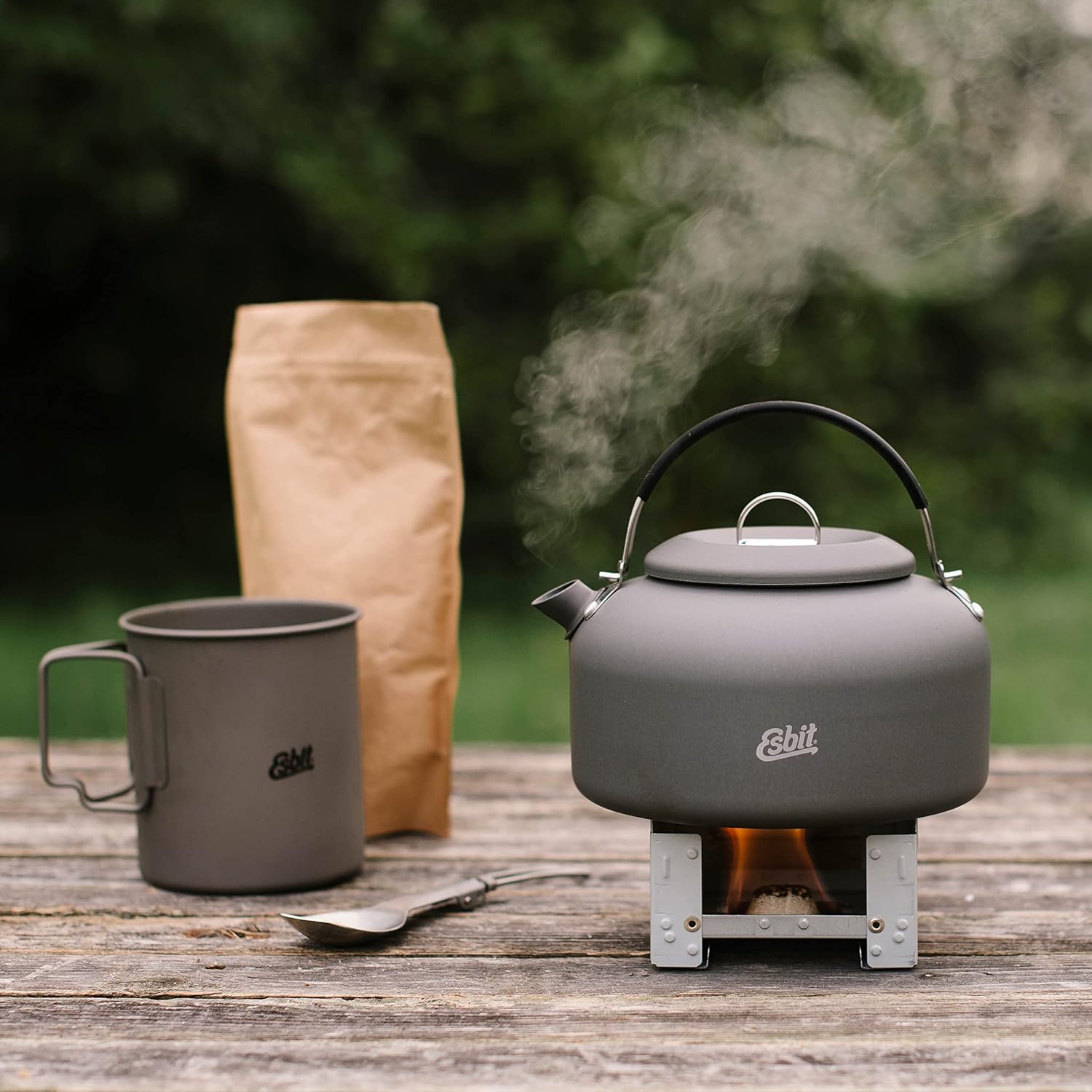 Esbit Camping Wasserkessel Aluminium beim Picknick all-groups