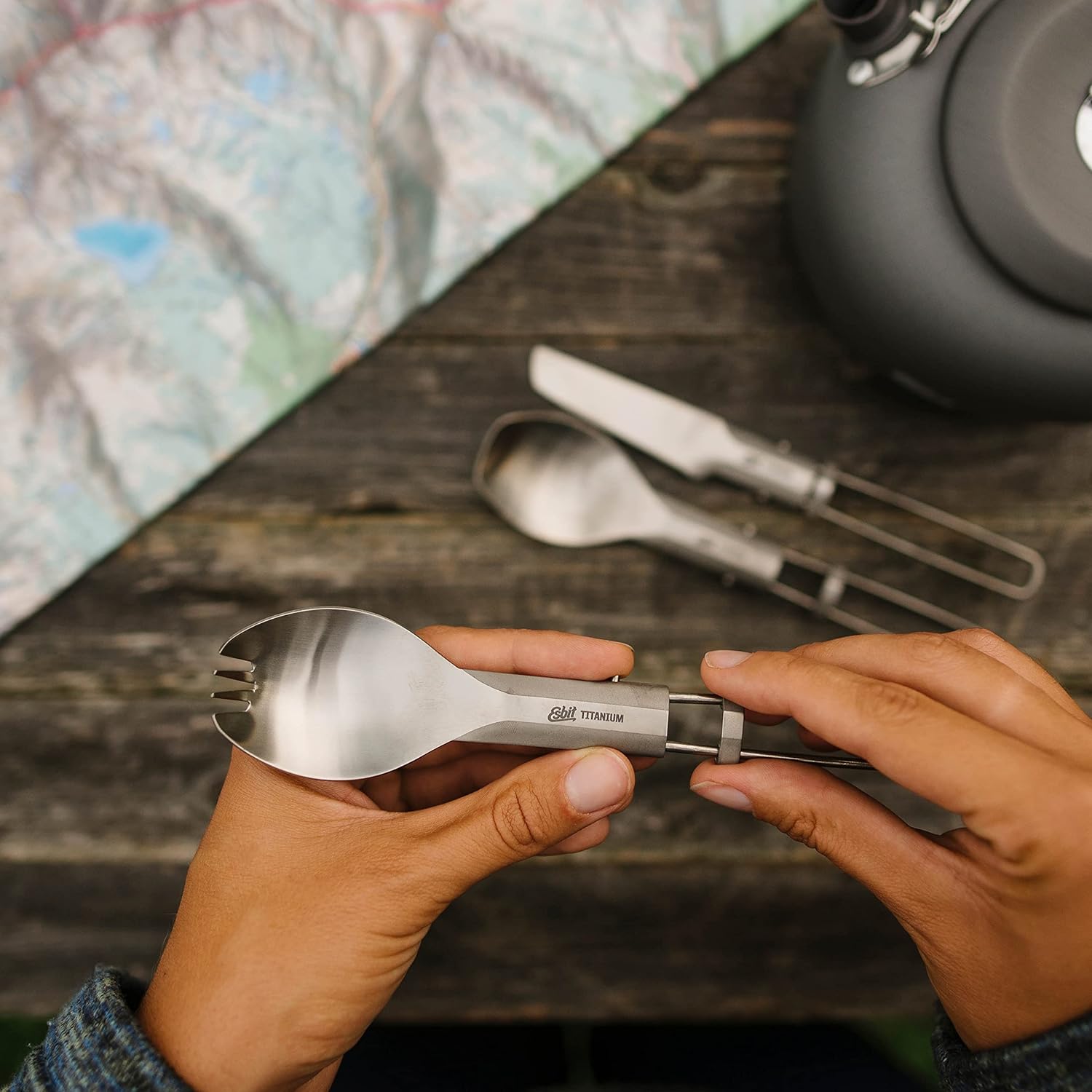 Folding outdoor cutlery · made of titanium · Esbit
