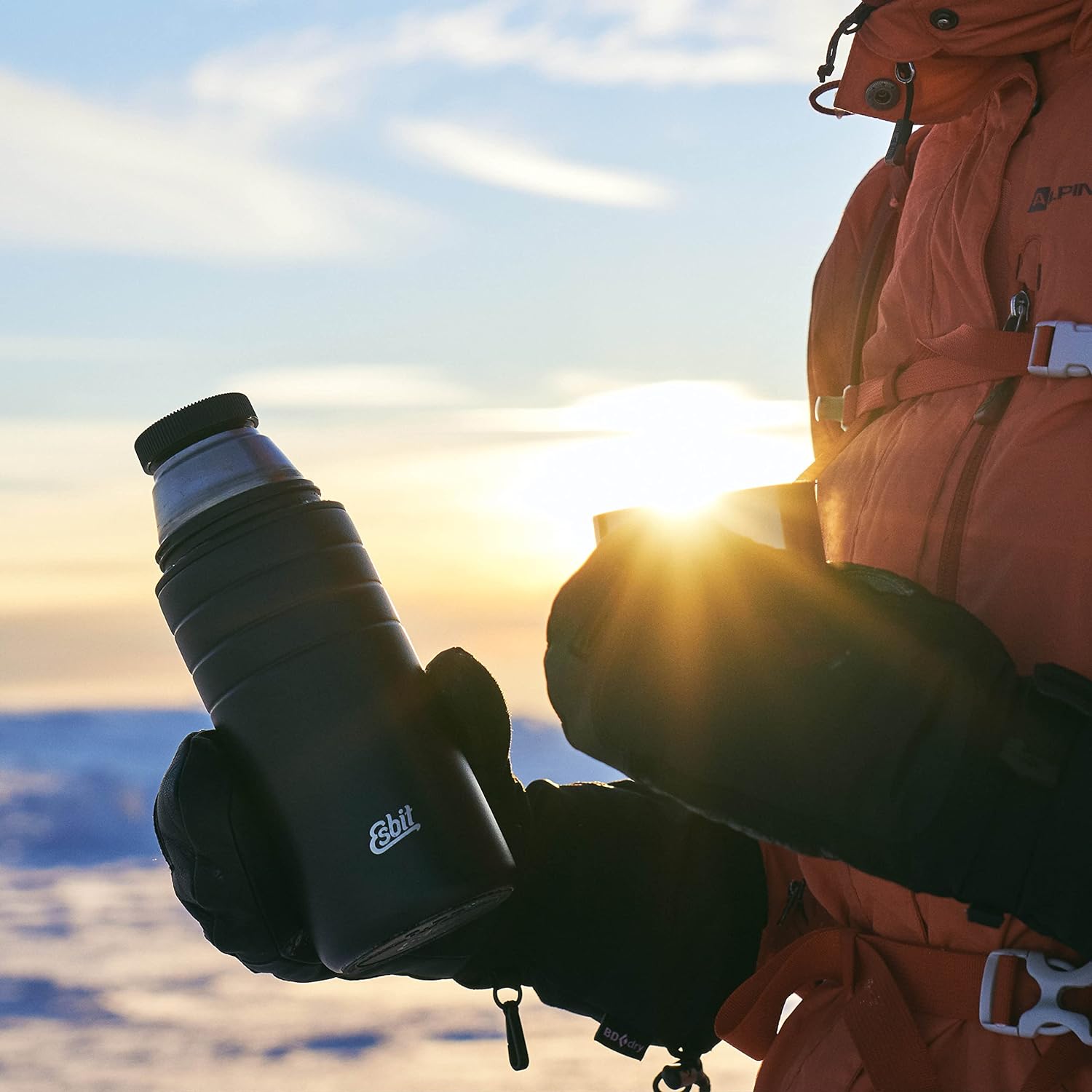 Esbit MAJORIS Isolierflasche Schwarz bei Pause vom Ski