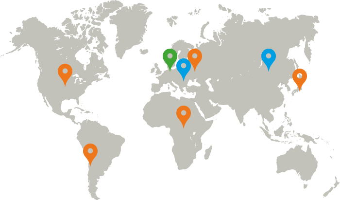 Weltkarte mit farbigen Pins, die zeigen, an welchen Orten Esbit aktiv ist. 
